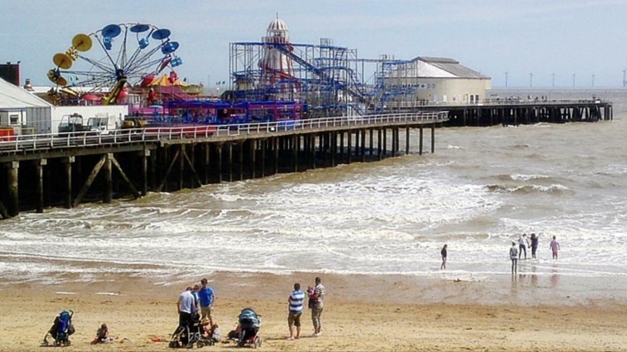 Apartamento Greyfriars Clacton-on-Sea Exterior foto